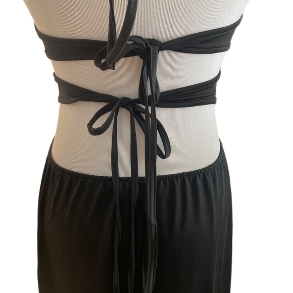 Black Stretch Halter Long Formal Beach to Resort Easy Fit Dress EUC Sz SM - Picture 7 of 13